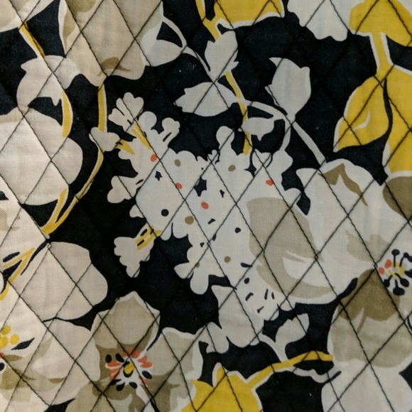 Vera Bradley Tote, excellent condition - Picture 2 of 4